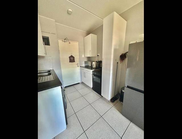 2 BEDROOM APARTMENT FOR SALE IN RIVERSIDE VIEW EXT 35